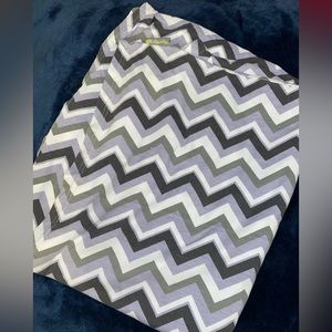 Itzy ritzy nursing cover
